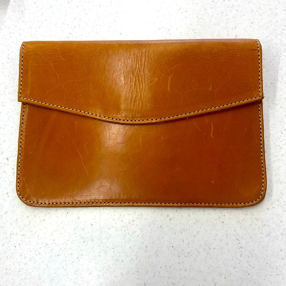 Vere Verto FIO convertible belt bag, camel colored leather